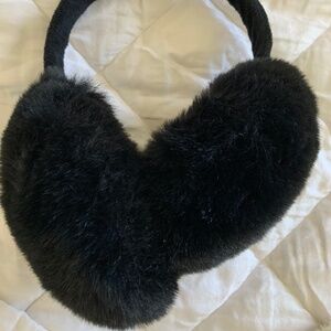 Ear fluffy